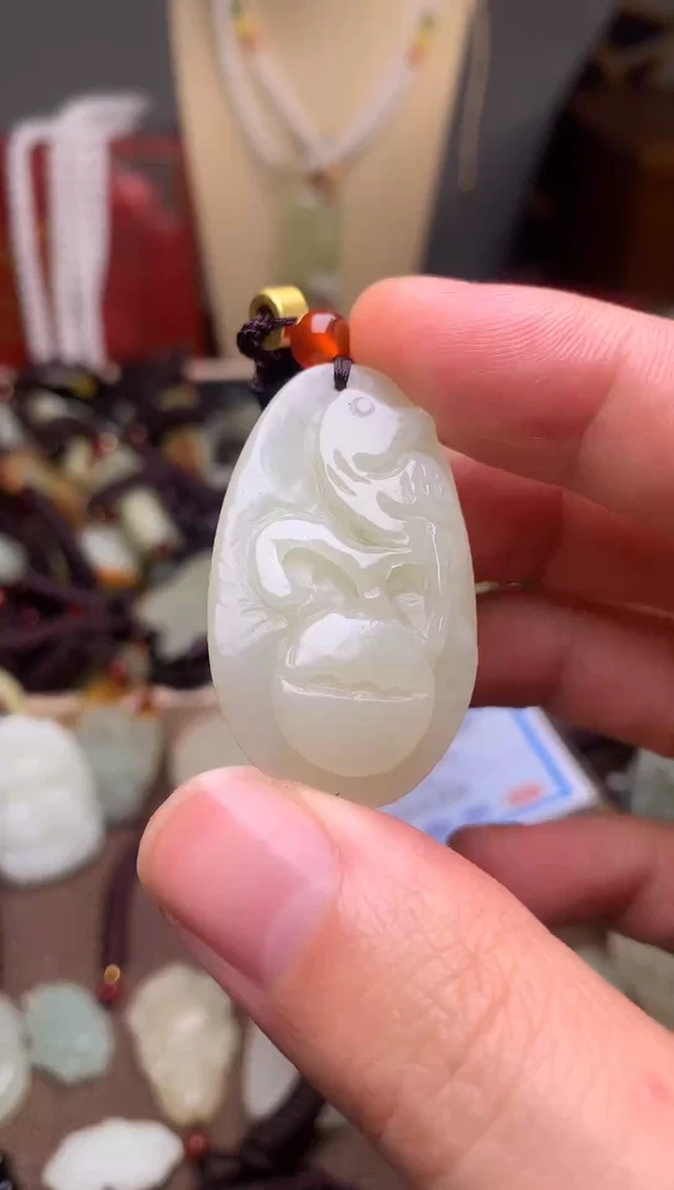 颈饰未镶嵌和田玉新疆料青海料清水和田玉吊坠