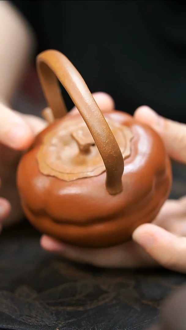 茶壶紫砂柿子提梁壶微瑕150cc