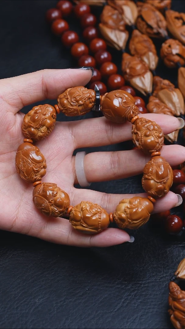 吊坠橄榄核2.1八宝弥勒