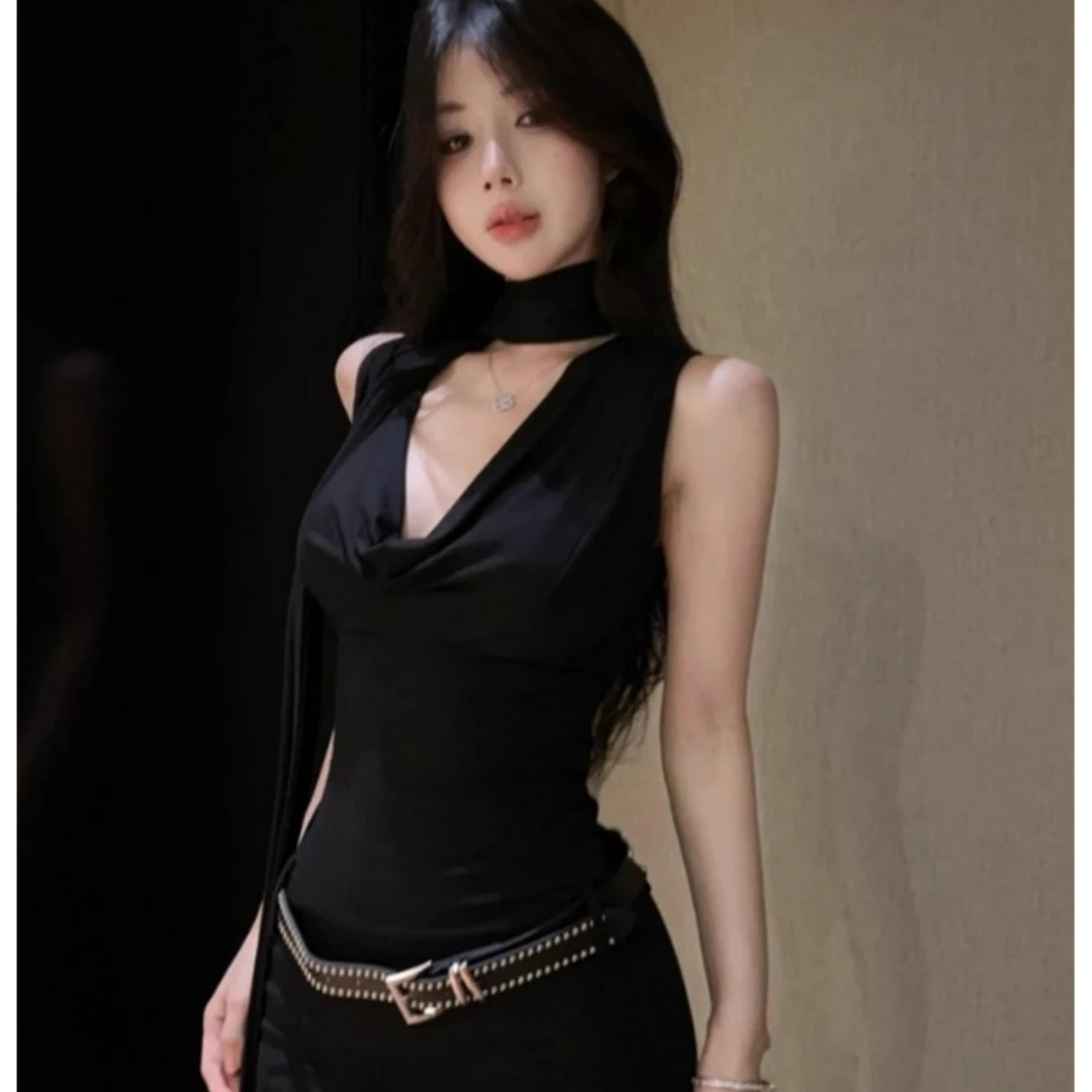 性感辣妹收腰显瘦无袖荡领连衣裙女飘带设计感小众黑色包臀短裙子