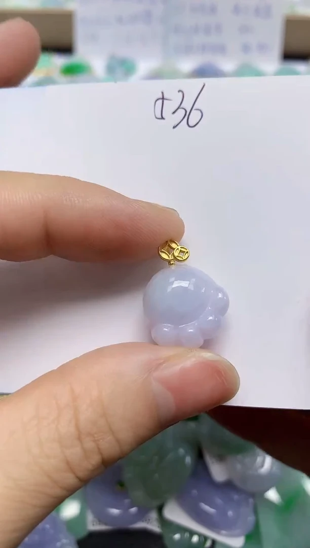 翡翠未镶嵌颈饰天然缅甸翡翠A货