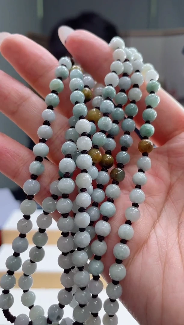 翡翠未镶嵌颈饰多样性发其一（珠链）多样性发自选