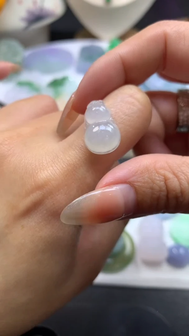 【闪购商品】定制翡翠未镶嵌翡翠