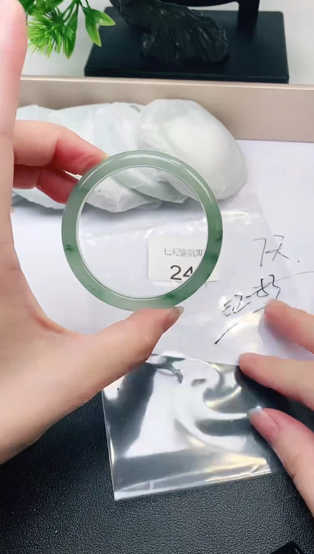 闪购链接 精品手镯240