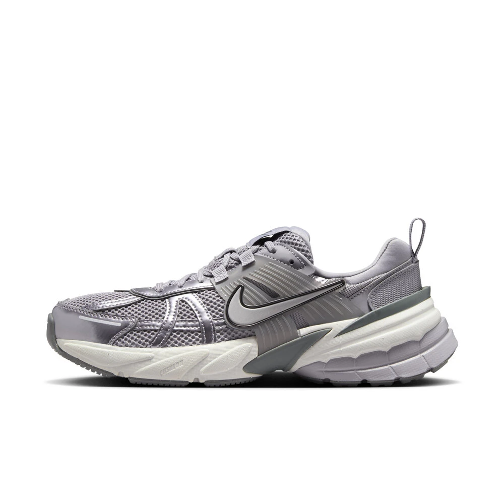 【滔搏联动】NIKE耐克女子W NIKE V2K RUN休闲鞋FD0736-008