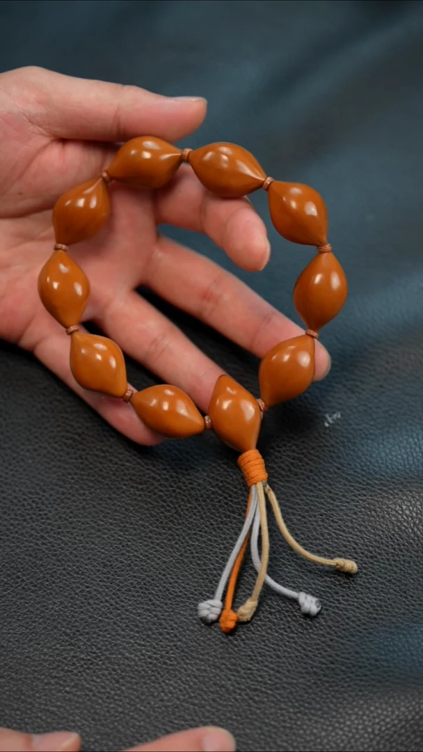 手串/手链橄榄核龙珠--1.9精抛枣珠