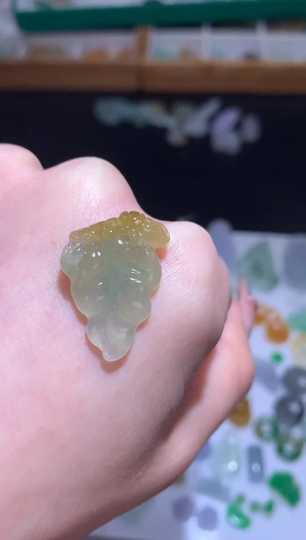 未镶嵌定制翡翠叶子