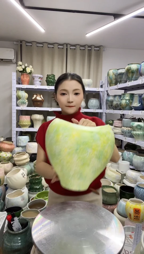 【11.22】直播链接  高度:   20.5 口径:   20