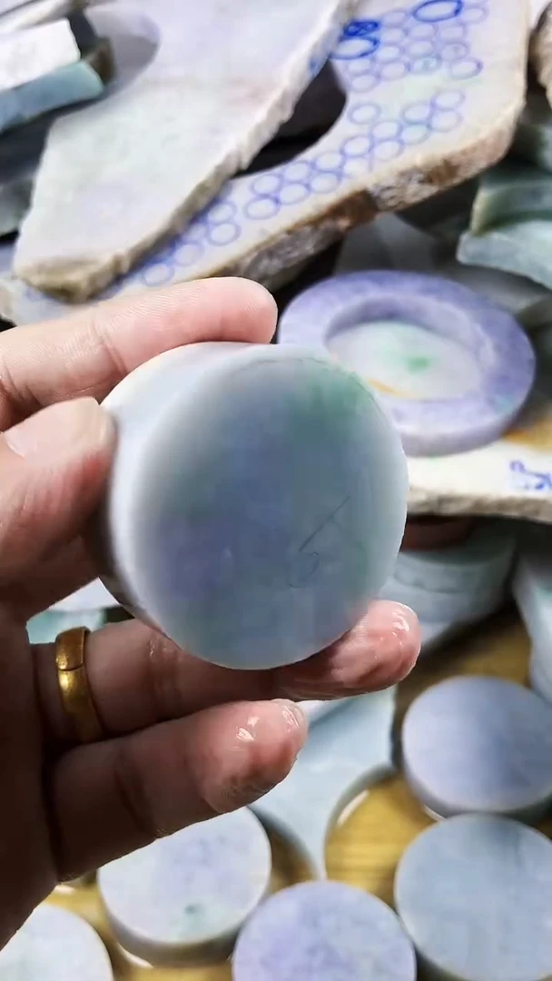 未镶嵌戒指翡翠缅甸A货