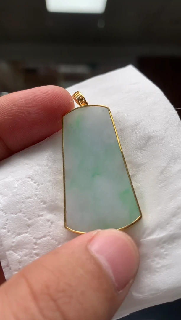 颈饰未镶嵌翡翠          *195