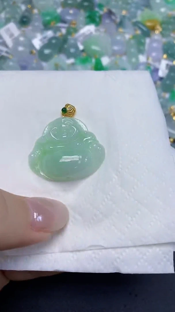 翡翠未镶嵌颈饰天然缅甸翡翠A货