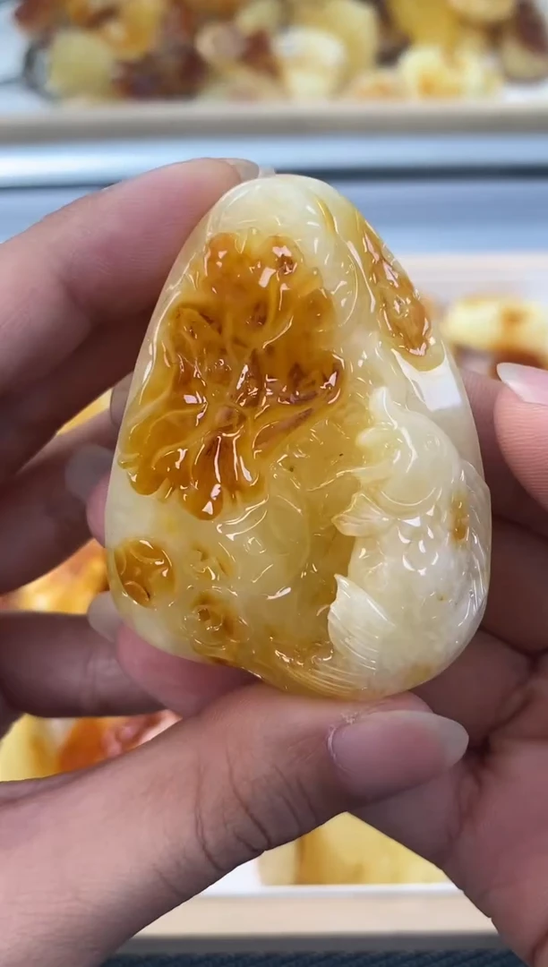 未镶嵌琥珀裸石天然琥珀蜜蜡