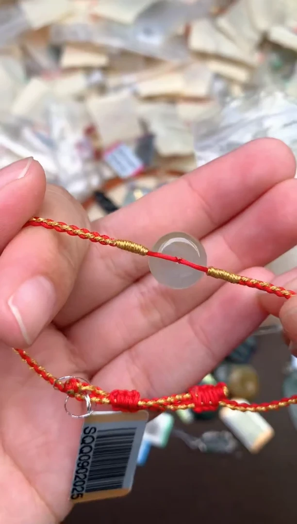 未镶嵌挂件翡翠—