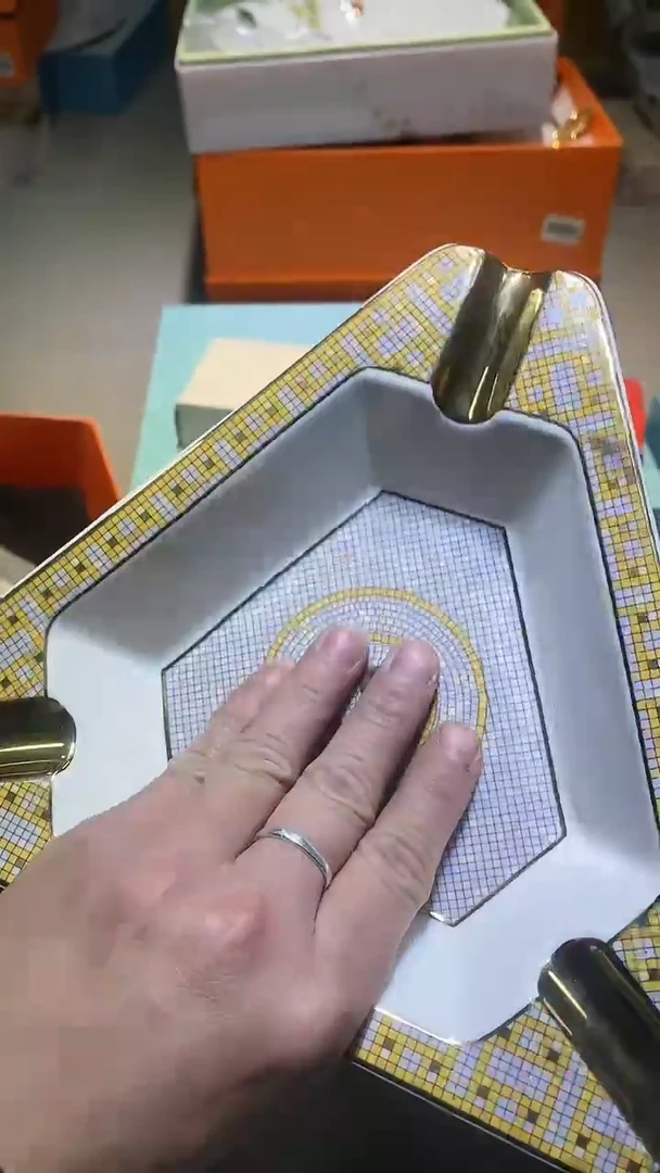 【闪购商品】瓷片11111111111111111