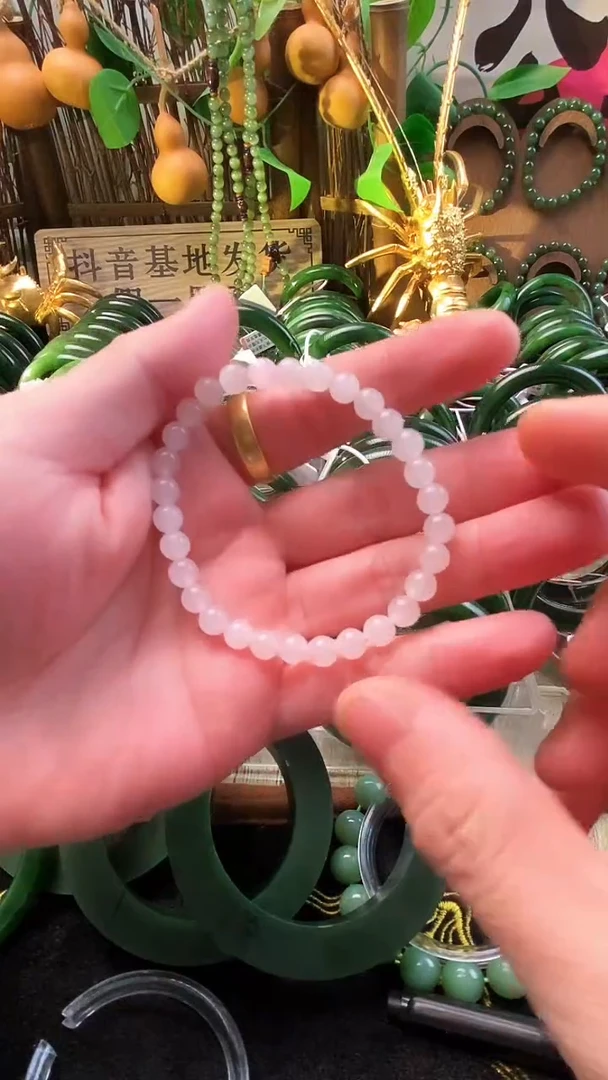 未镶嵌手链和田玉藕粉手链