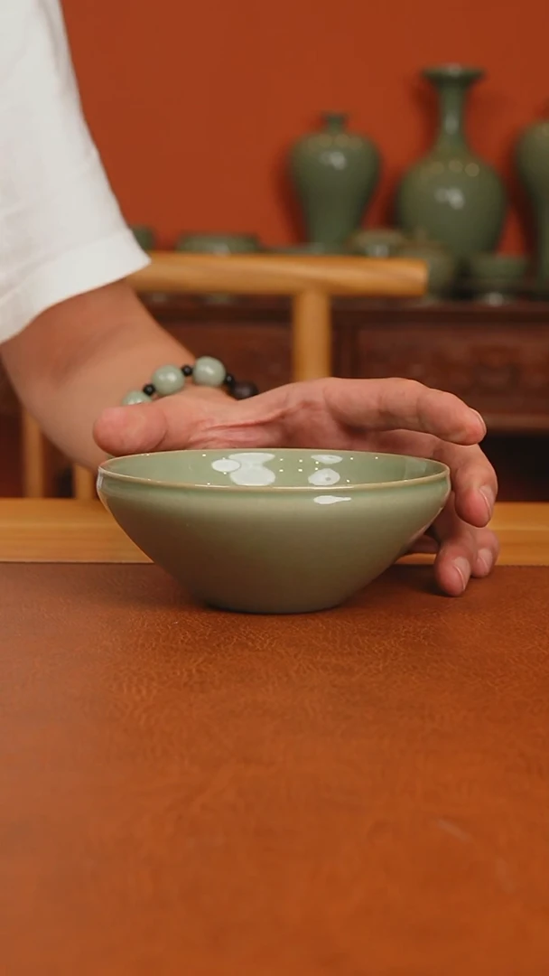 越窑秘色瓷束口钵全品