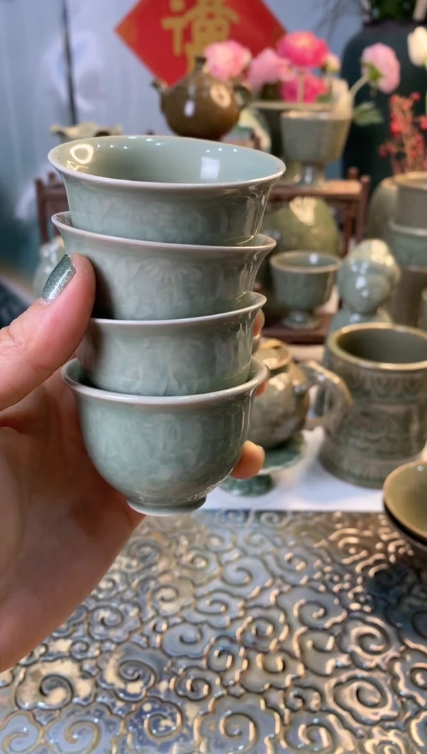 【闪购商品】100018 百花小杯 口失圆 4只微瑕