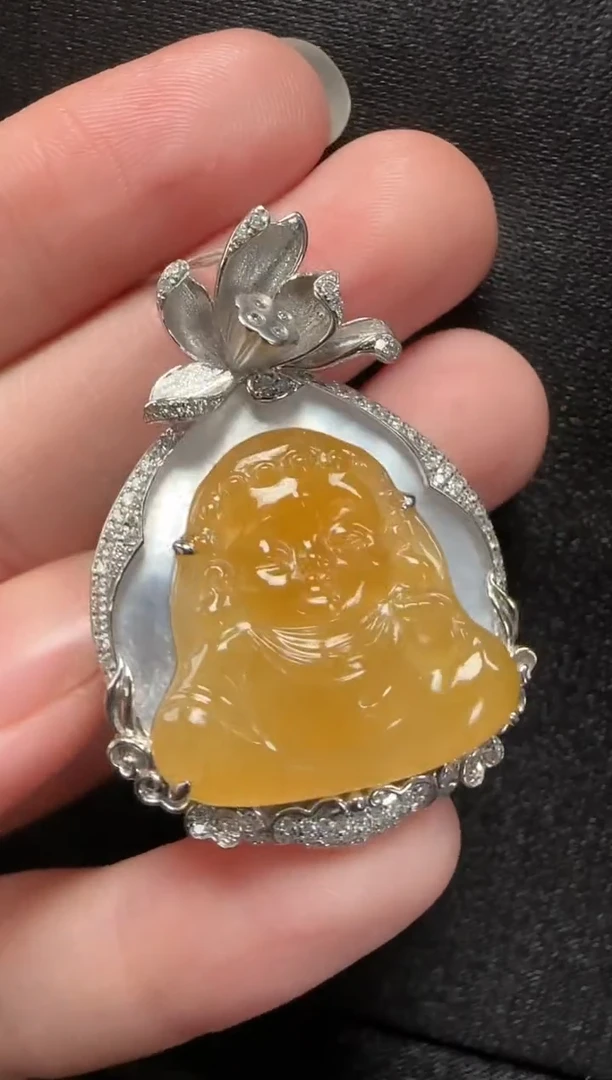 颈饰18K金镶嵌翡翠028玉佛一个