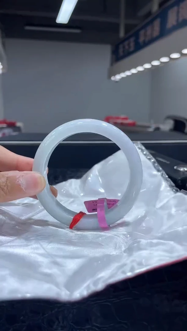 未镶嵌手镯翡翠21