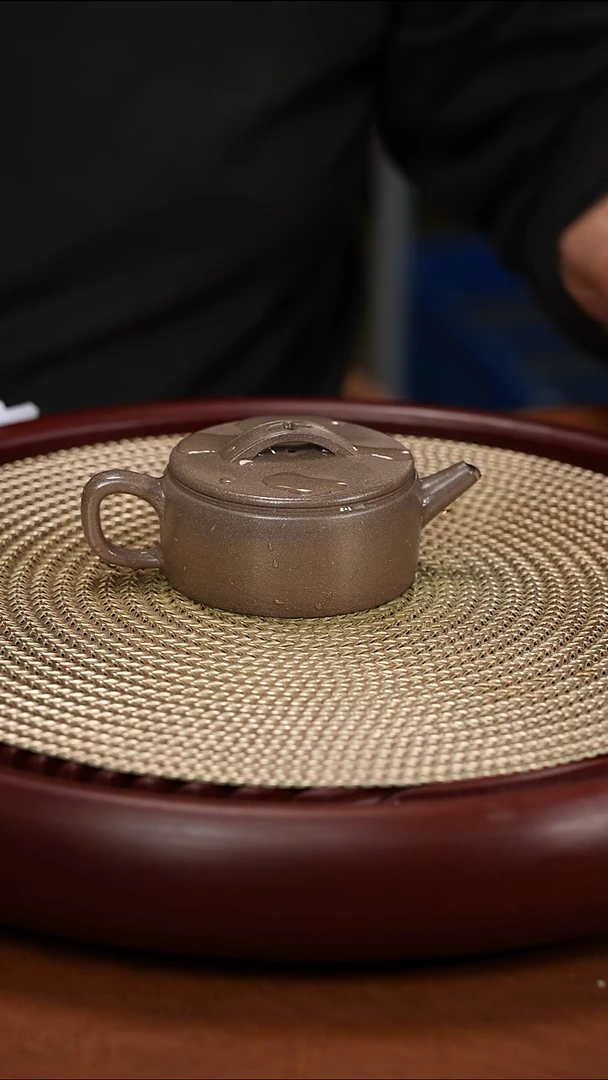 茶壶紫砂46     160cc