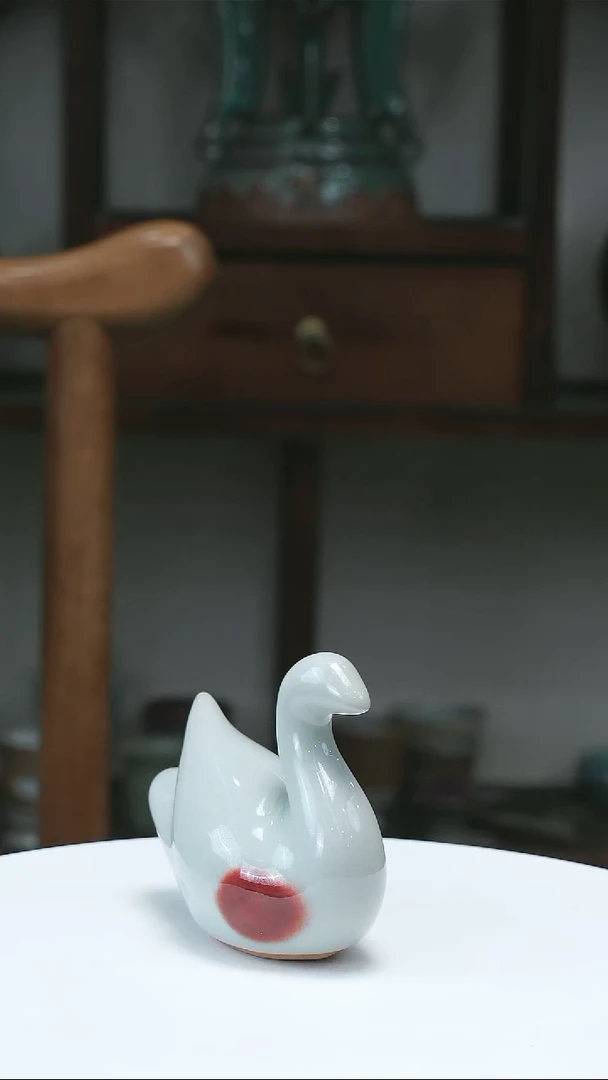 钧瓷 天鹅小摆件