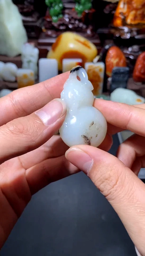 未镶嵌和田玉挂件胡***菜从v不错v不错v不错v