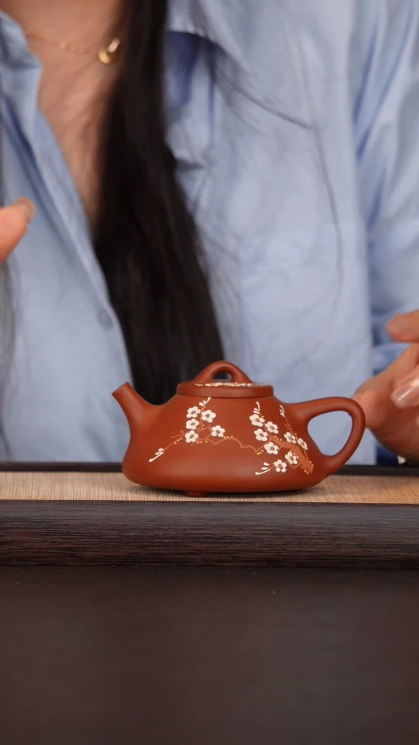 茶壶紫砂泥绘装饰 石瓢壶