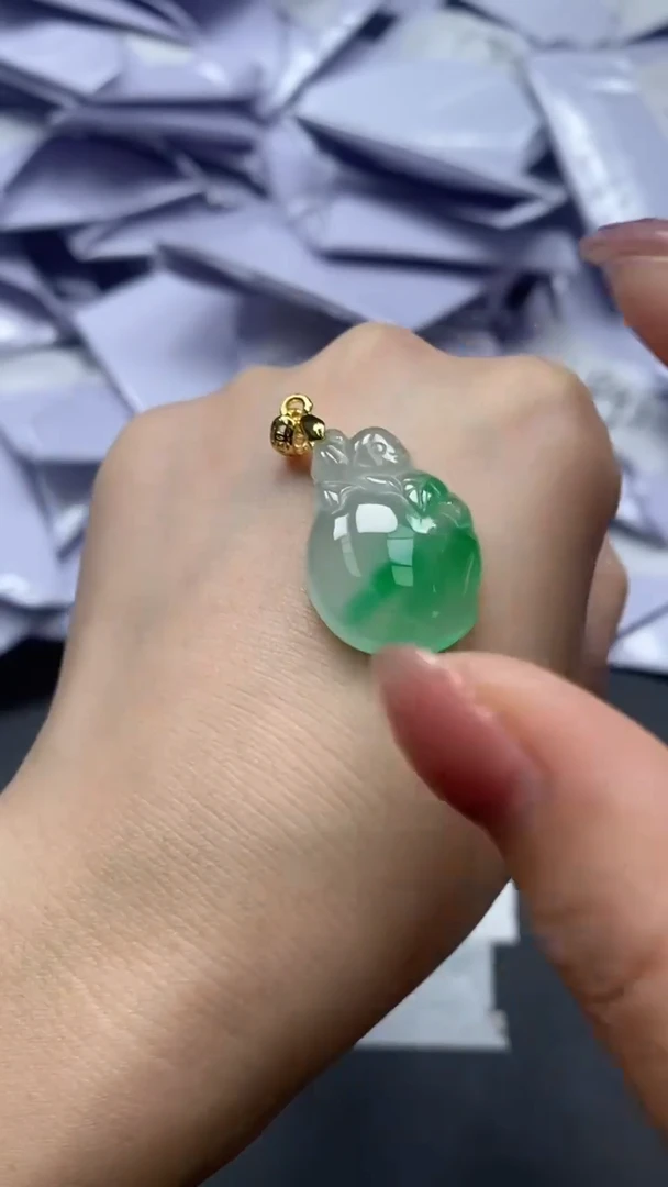 翡翠未镶嵌吊坠(赠链)高端甄选吊坠（一物一图）12