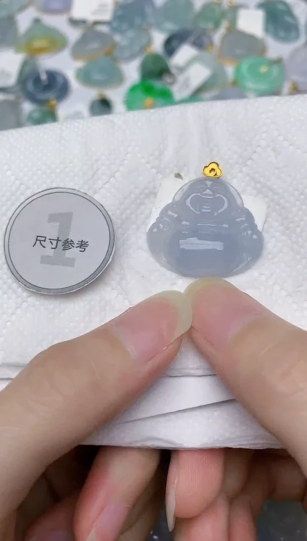 翡翠18K金镶嵌颈饰天然A货翡翠