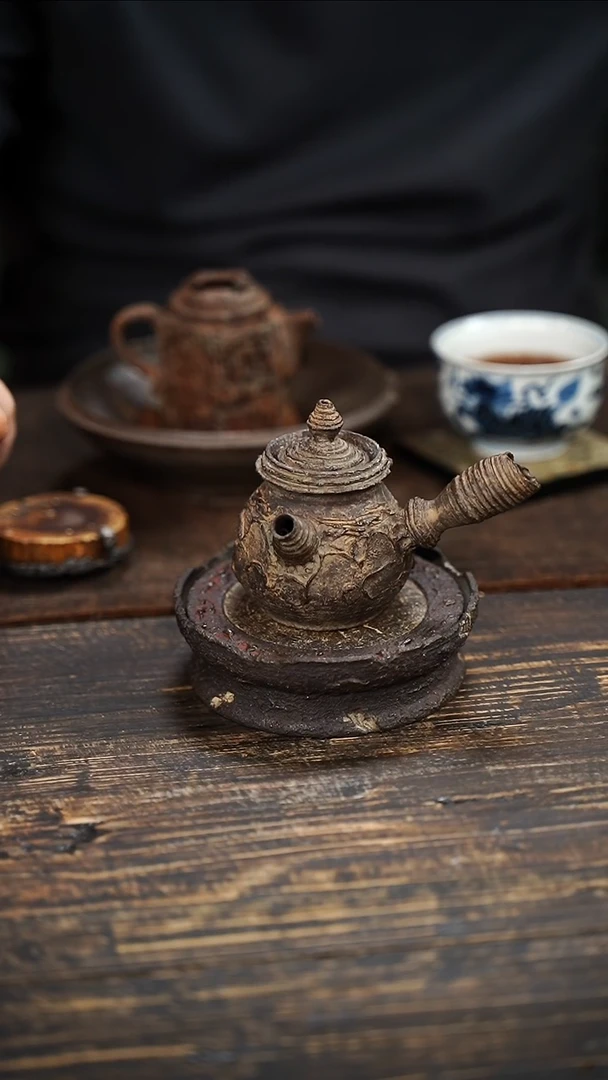 全手工制作 重工 南蛮 长柄 重肌理  蜂窝底 侧把壶 110cc