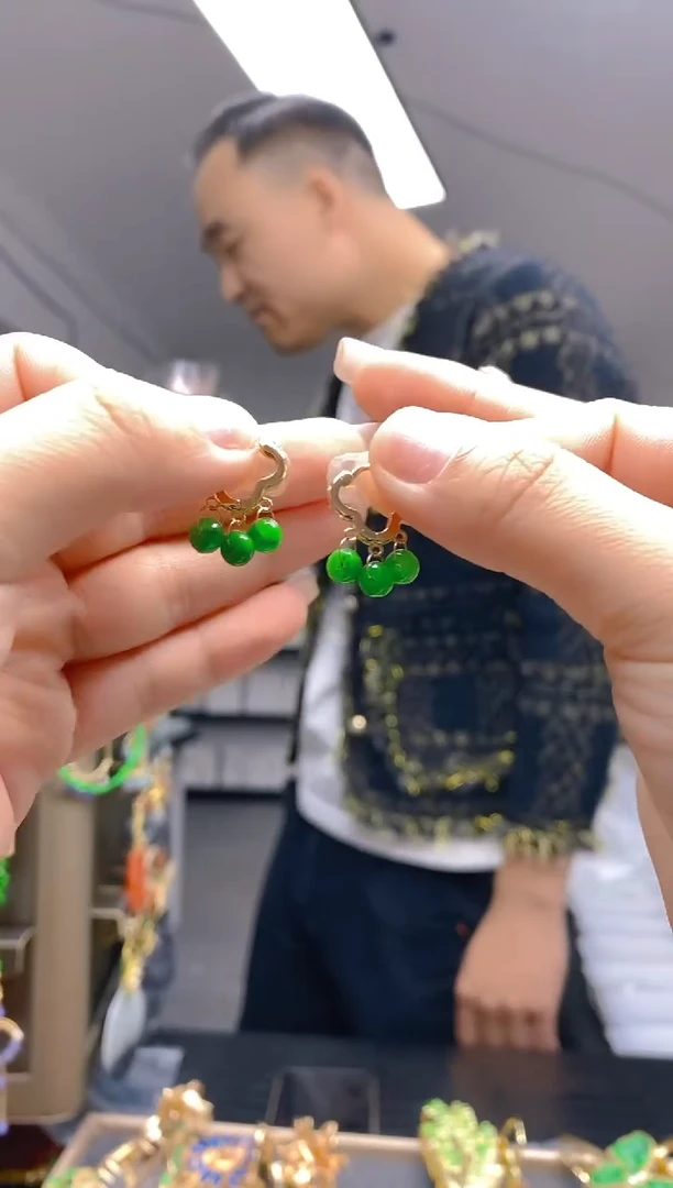 【闪购商品】翡翠耳饰合金208翡翠耳包