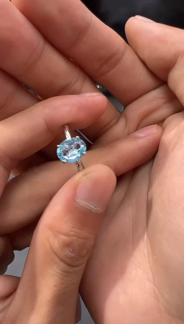 托帕石戒指银S925镶嵌托帕石戒指多样性发一