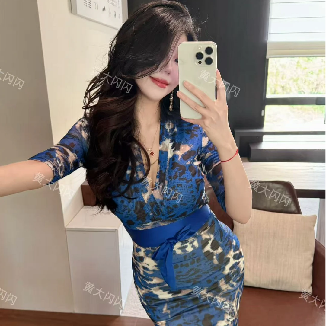 【新店请到张酒窝的小店】(海豹小姐)性感显瘦网纱连衣裙SSF2601