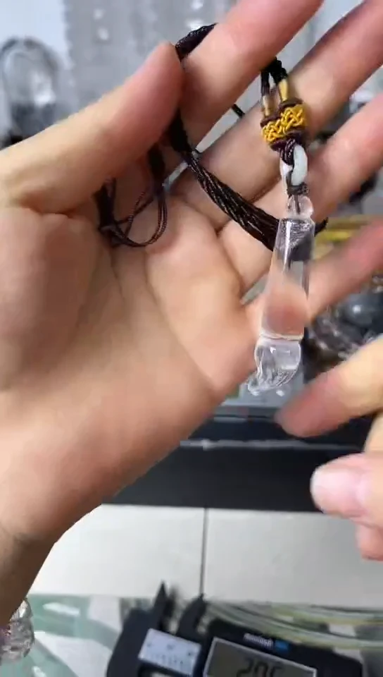 【闪购商品】水晶颈饰未镶嵌矿坑微瑕