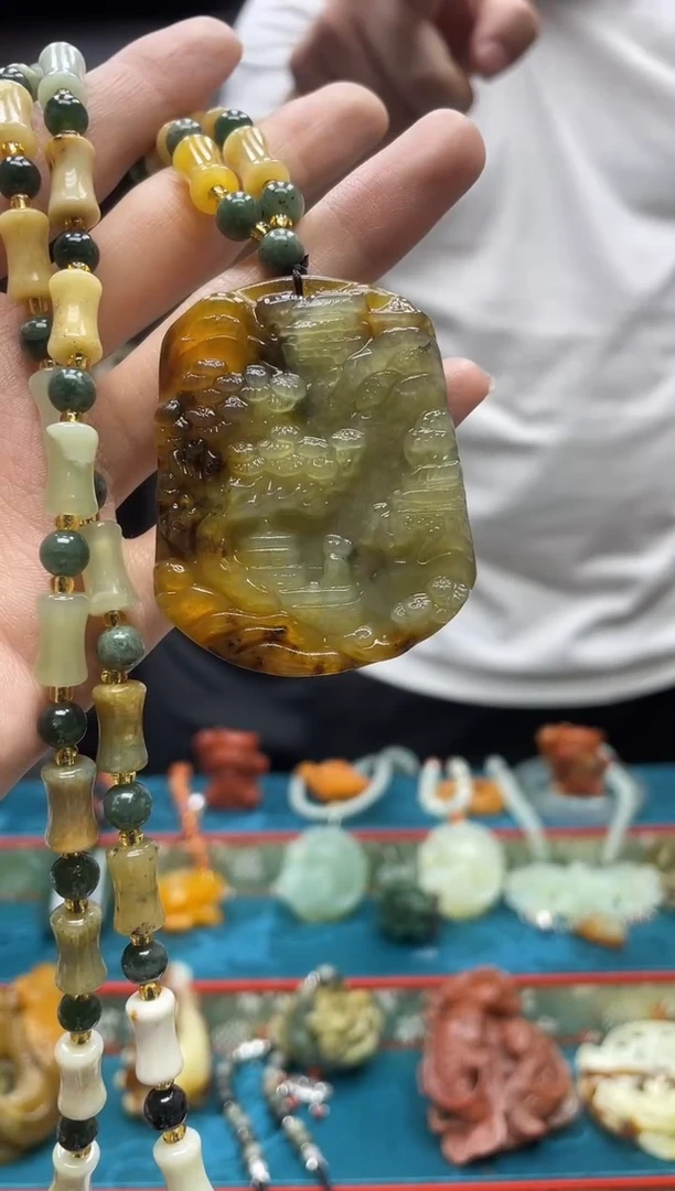 未镶嵌岫玉吊坠·