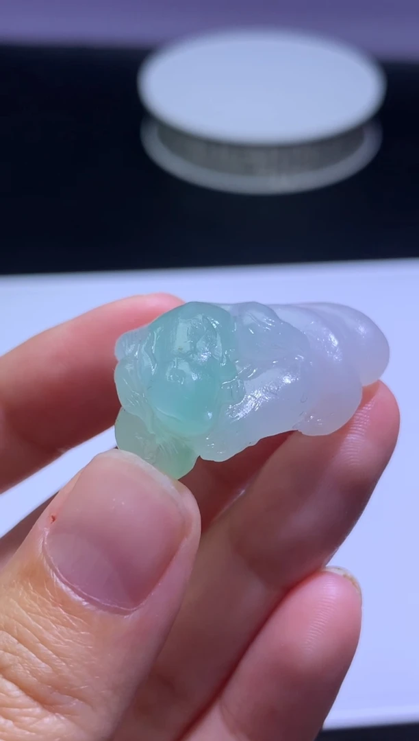 定制翡翠未镶嵌毛货