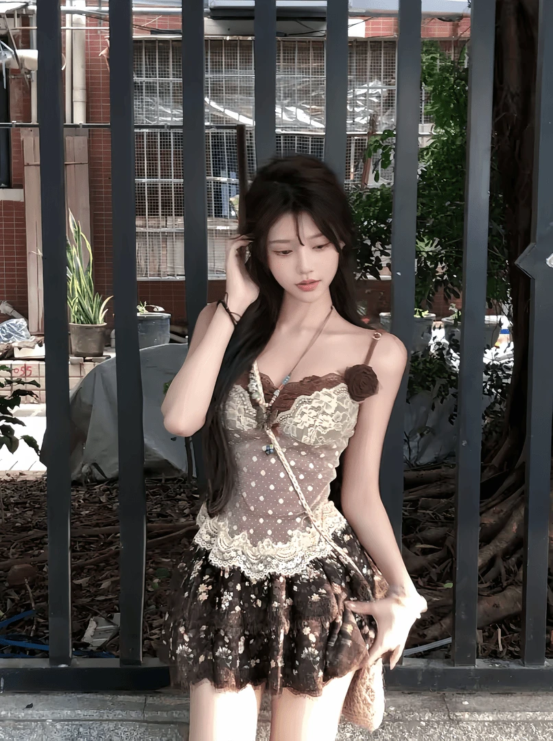 纯欲风温婉大方出游修身蕾丝小众吊带上衣甜辣妹蓬蓬短裙套装夏季