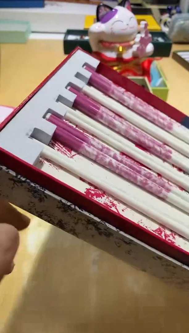 瓷片生活的本意就是开心@@1