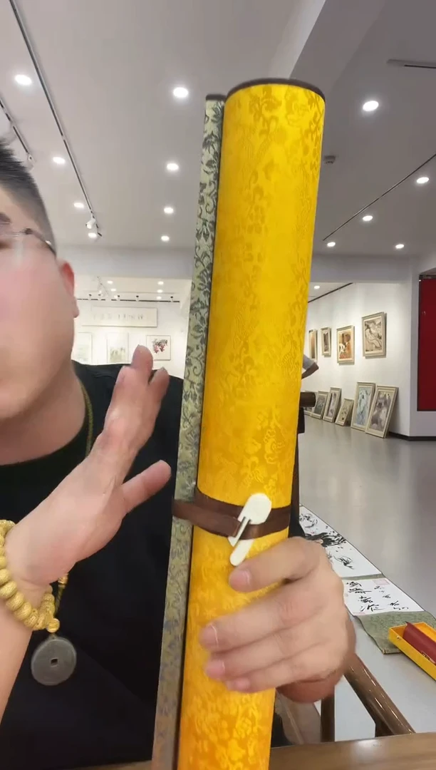 国画5米国画礼盒版长卷画面随机