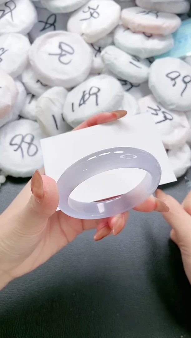 【闪购商品】石英质玉手镯未镶嵌 21L9-52