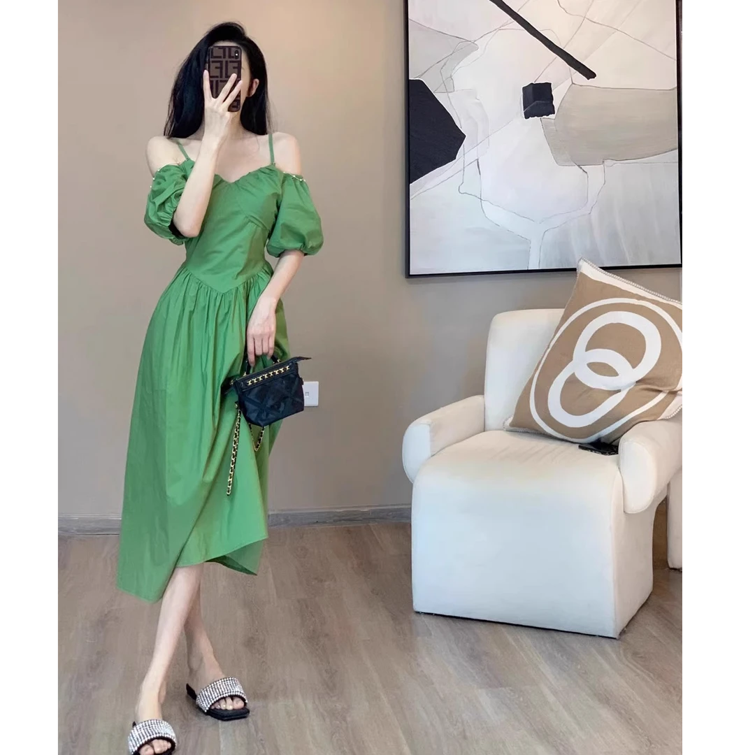 Leathercat夏季2025新款高级感设计感小众气质显白一字肩连衣裙女