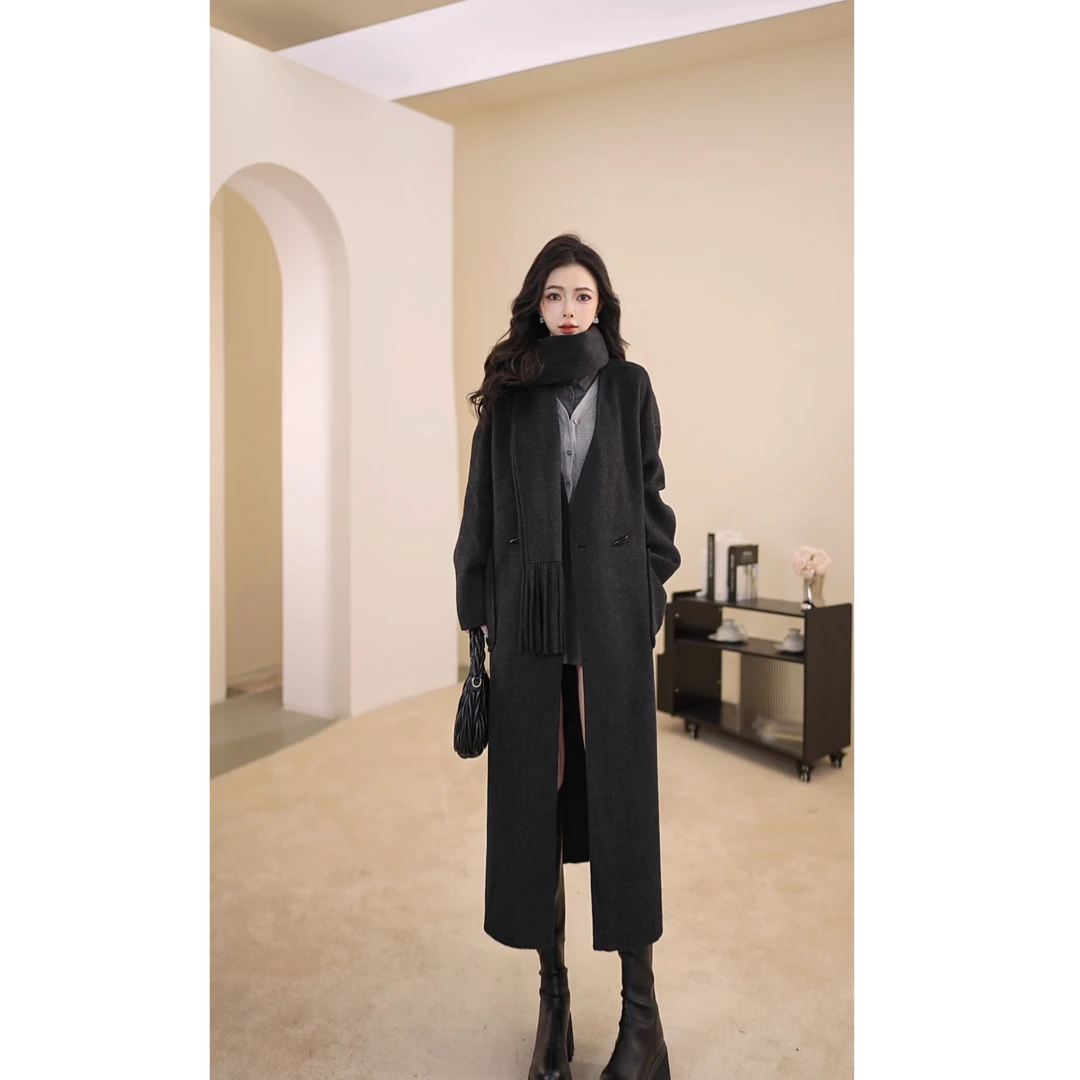 Jamor25秋冬新款气质翻领设计感围巾毛呢长款大衣外套女