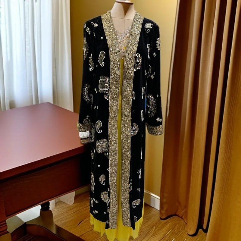 爆款刺绣亮片珠子韩国绒外搭