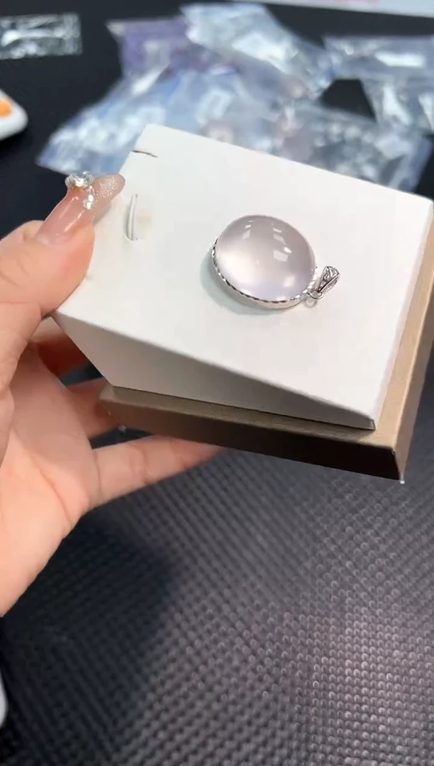 银S925镶嵌吊坠(不含链)水晶57p多样性发其一/1个
