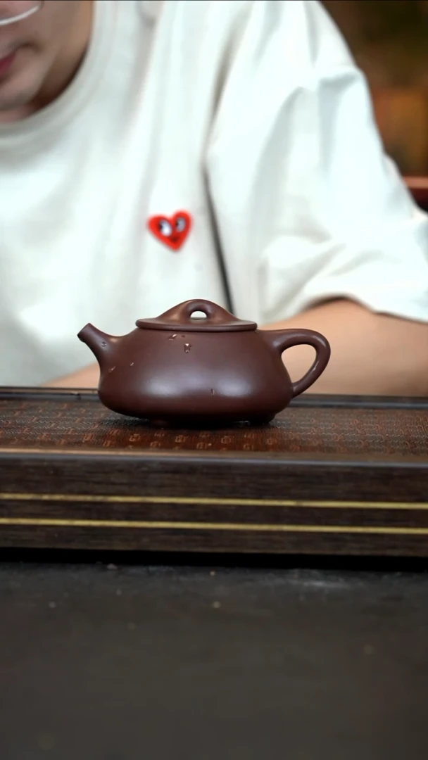 茶壶紫砂    LY     一厂老紫泥     景舟满瓢   230cc