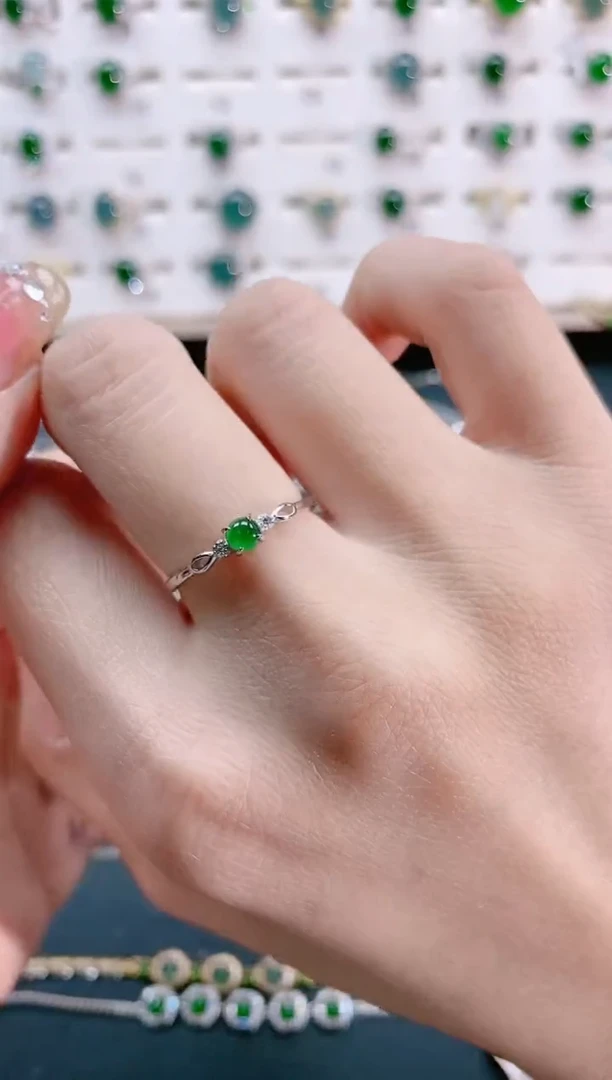 【闪购商品】翡翠戒指银S925镶嵌天然翡翠