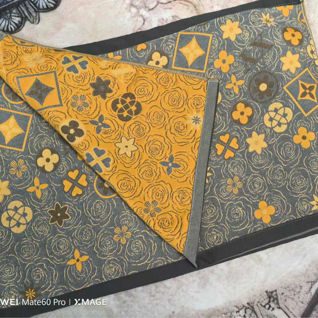 52*78路易玫瑰枕巾