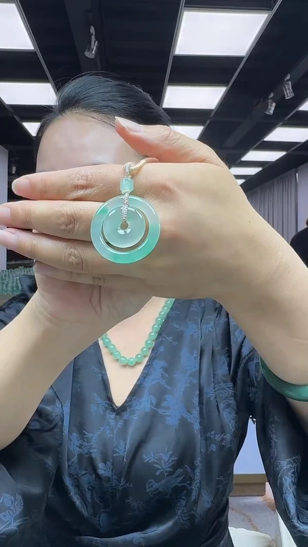 石英质玉未镶嵌吊坠(不含链)吊坠