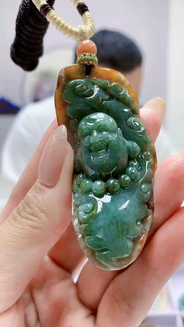 未镶嵌定制翡翠4898MM-毛货挂件164