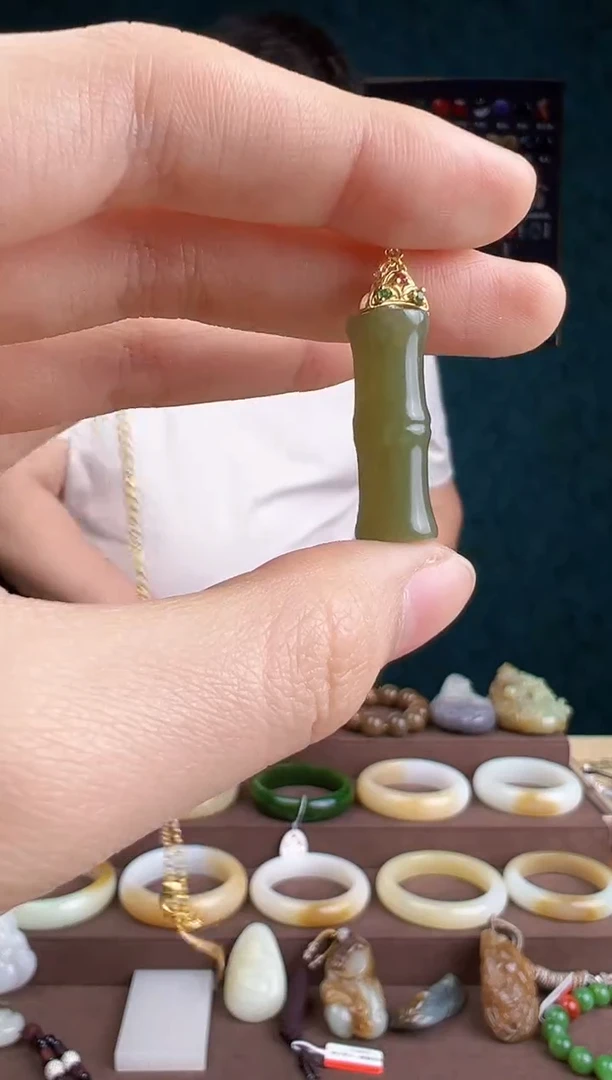 【闪购商品】和田玉颈饰未镶嵌ZZ 拍一发一 多样性发货